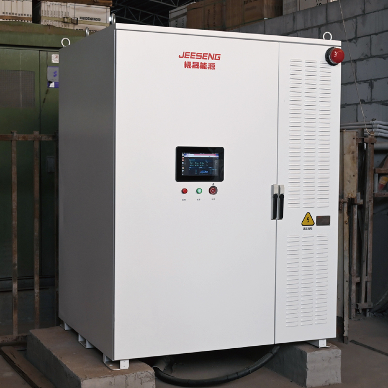 105KW 232KWh Armario de almacenamiento de energía refrigerado por líquido para el sistema de almacenamiento de energía industrial y comercial