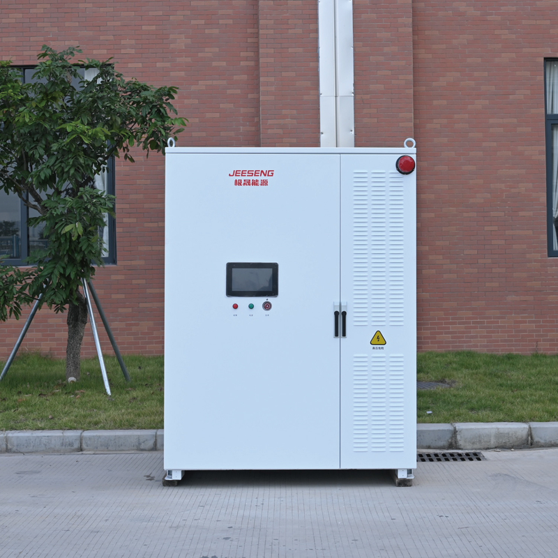 105KW 232KWh Armario de almacenamiento de energía refrigerado por líquido para el sistema de almacenamiento de energía industrial y comercial